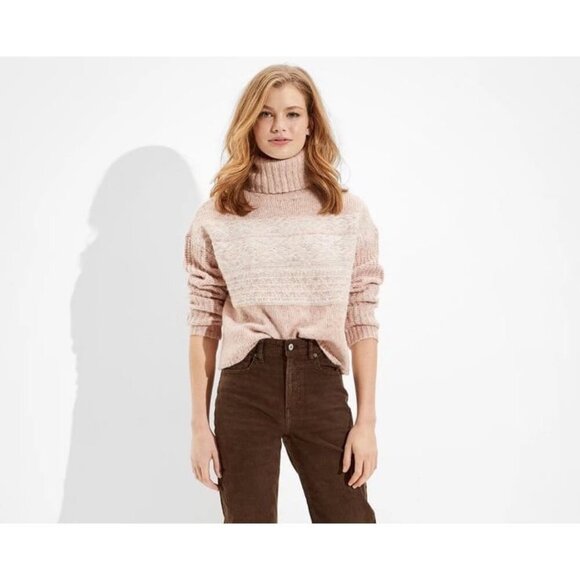 NWT American Eagle Light Pink Pattern Winter Pullover Turtleneck Sweater X-Small - Picture 1 of 5